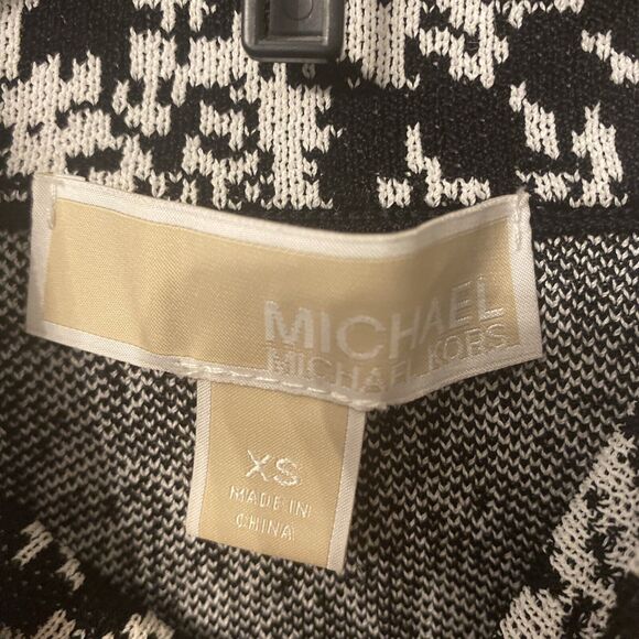 Michael Kors Women Black And White Floral Bell Sleeve Bodycon Dress Size XS - Picture 12 of 12